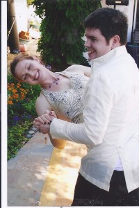 wedding couple dancing